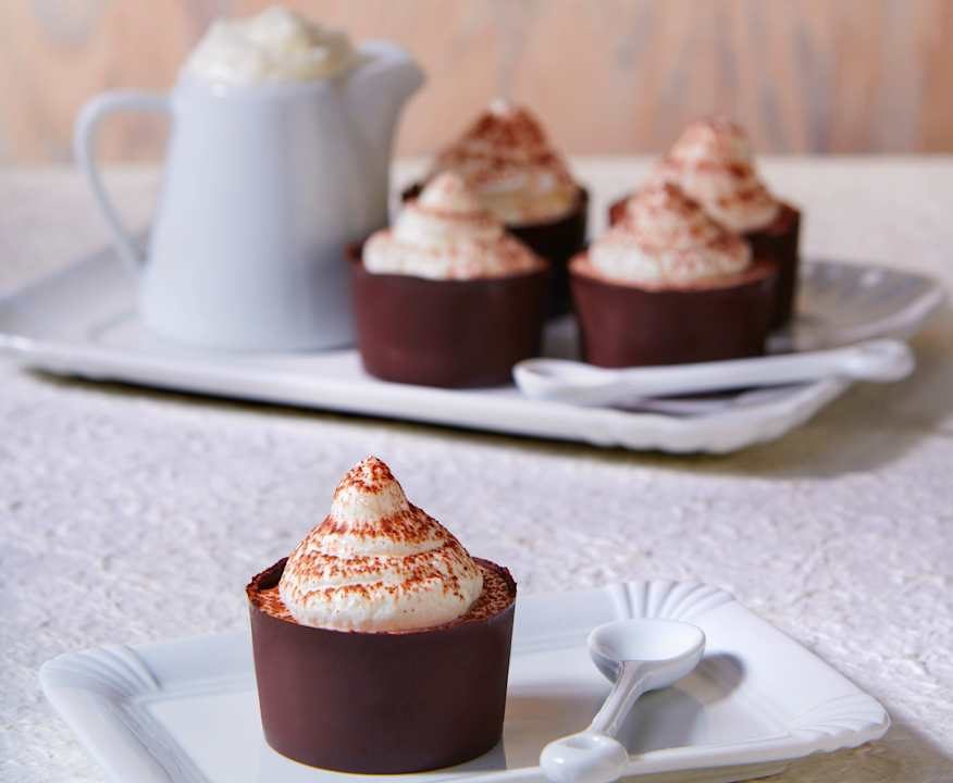 Bicchierini di cioccolato con mousse cappuccino Protein