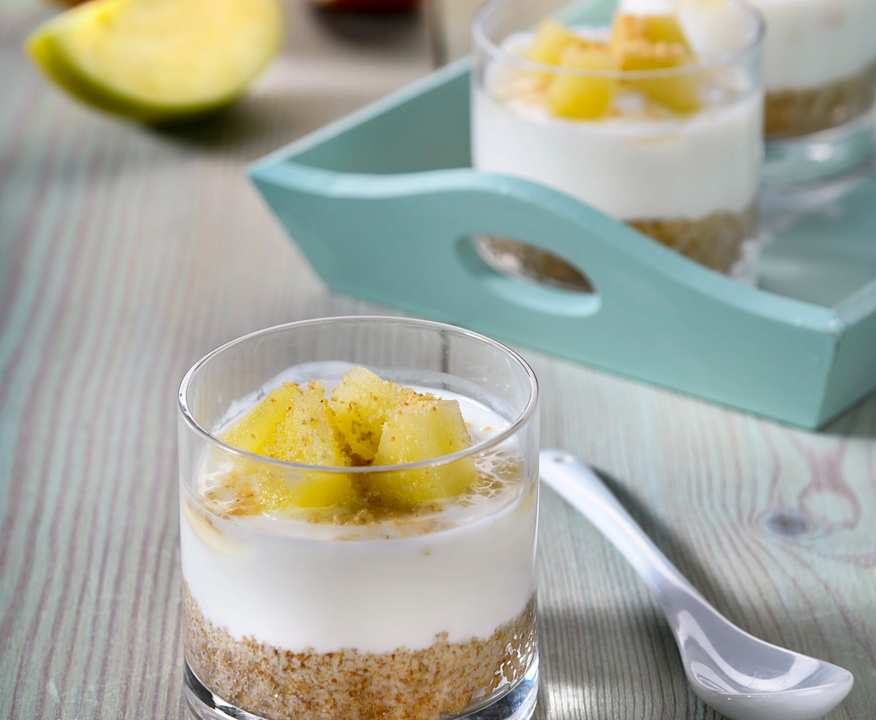 Bicchierini integrali con yogurt e mela Protein