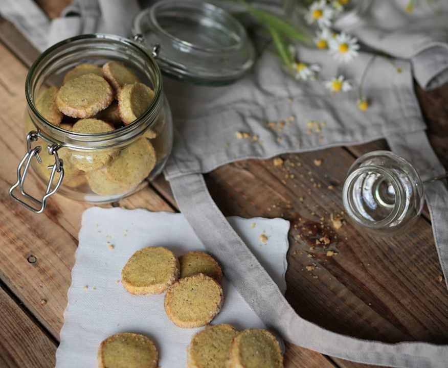 Biscotti farro e camomilla (di Erica Liverani) Low Fat
