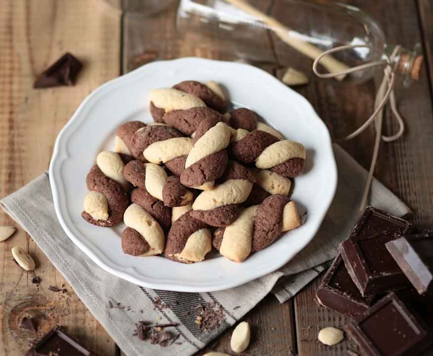 Biscotti intrecciati (di Erica Liverani) Low Fat