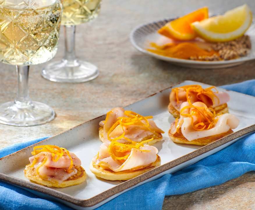 Blinis alla curcuma con pesce spada Low Fat