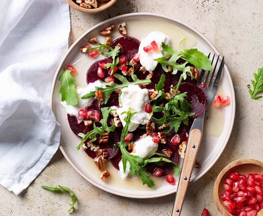Carpaccio di barbabietola con burrata Low Carb
