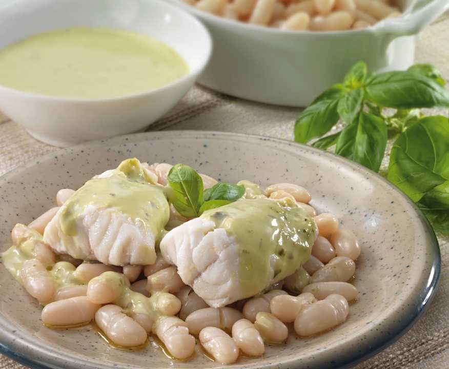 Coda di rospo con cannellini e salsa al basilico Protein