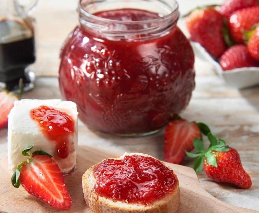 Confettura di fragole al balsamico Low Carb