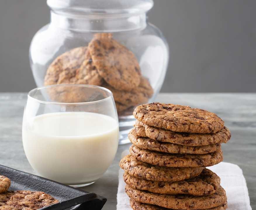 Cookie singolo alle gocce di cioccolato