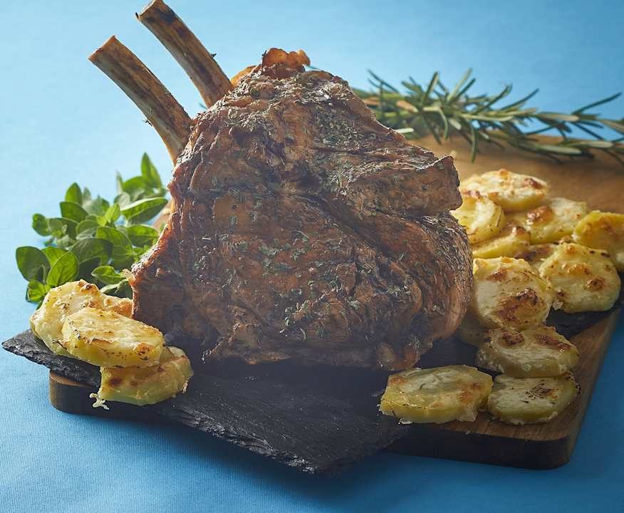 Costolette di manzo glassate con patate gratinate Low Carb