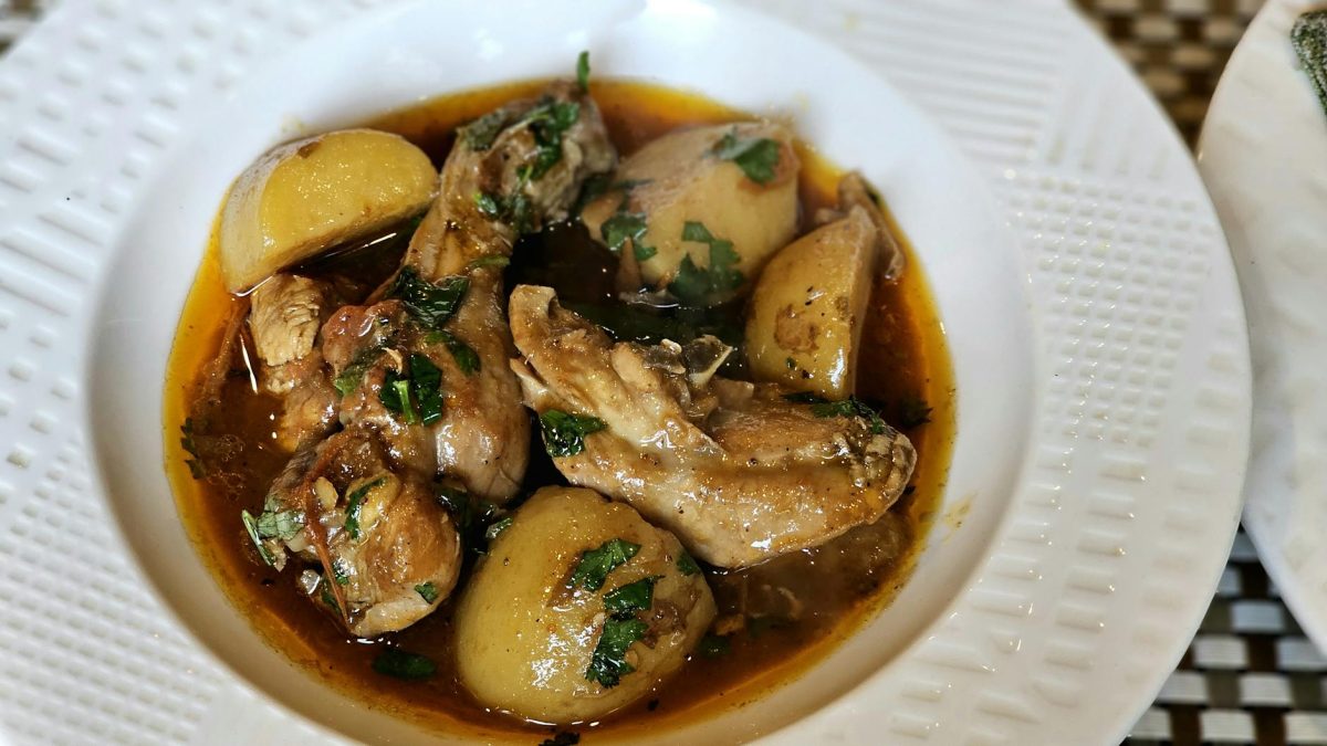 Pollo alla Country Captain: lo Stufato del Sud che conquisterà la Tua Tavola
