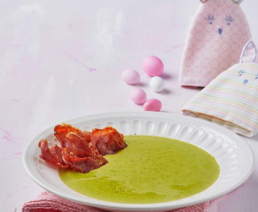 Crema di piselli con chips di prosciutto crudo Protein