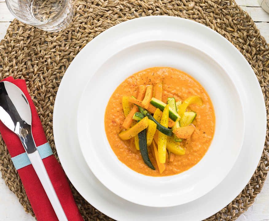 Crema di pomodori con verdure croccanti (1 porzione) Protein