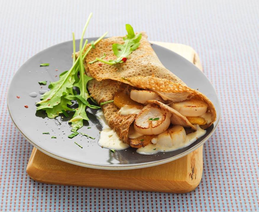 Crêpes di grano saraceno con capesante e speck Low Fat