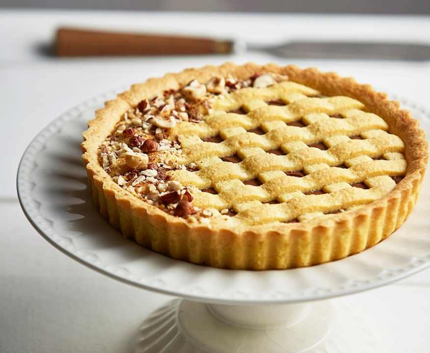 Crostata con crema alle nocciole e cioccolato Low Carb