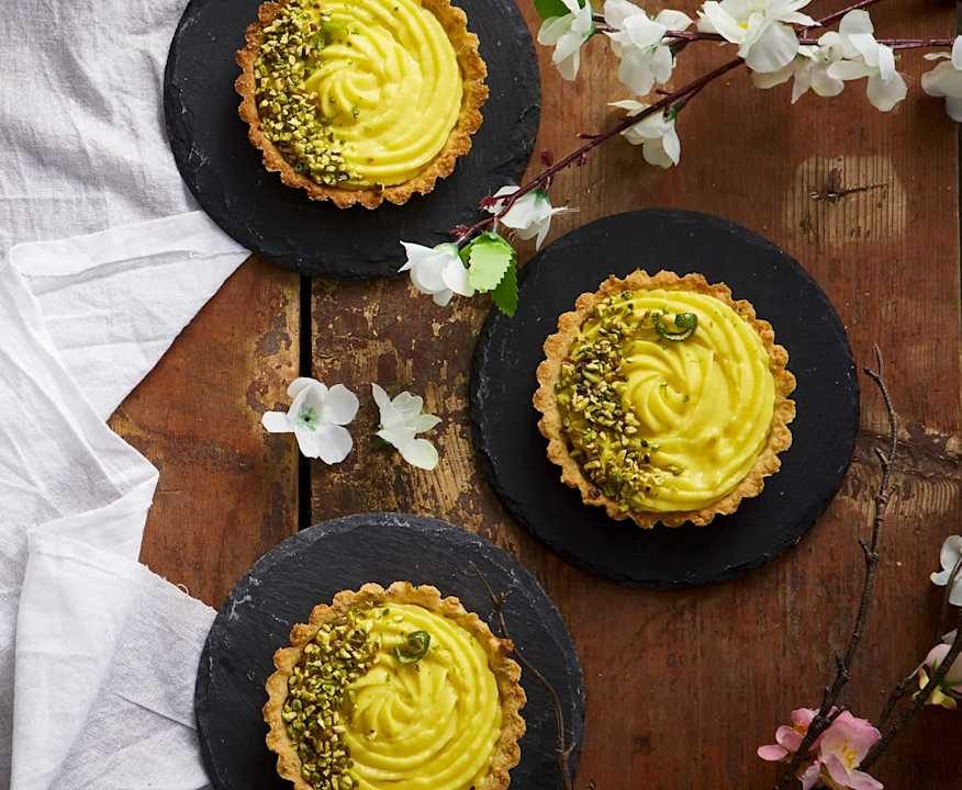 Crostatine alla crema di yuzu e pistacchi Low Fat