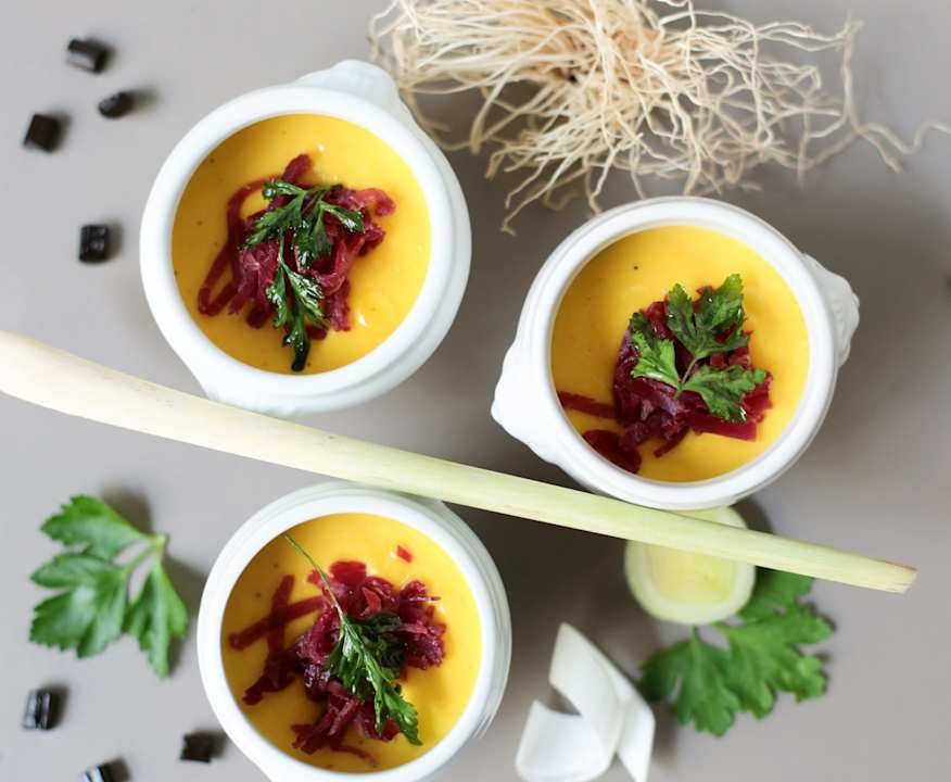 Emulsione di patate e sedano rapa con sfilacci di cavallo (di Sebastiano Rovida) Low Carb