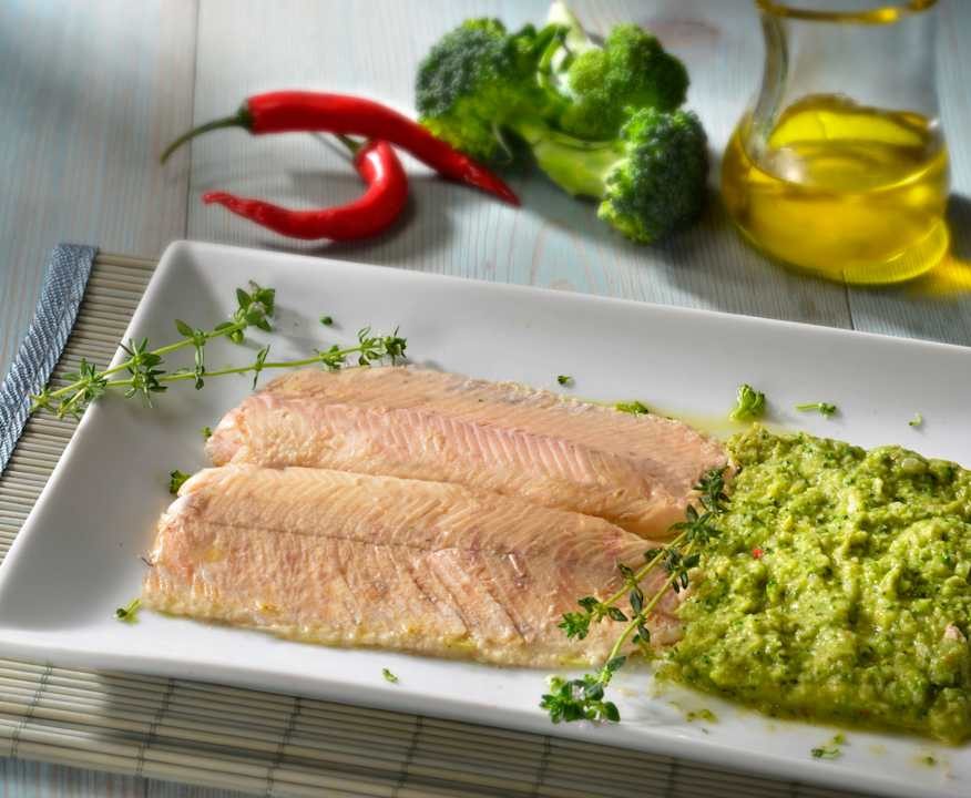 Filetto di trota con purea di broccoli Protein