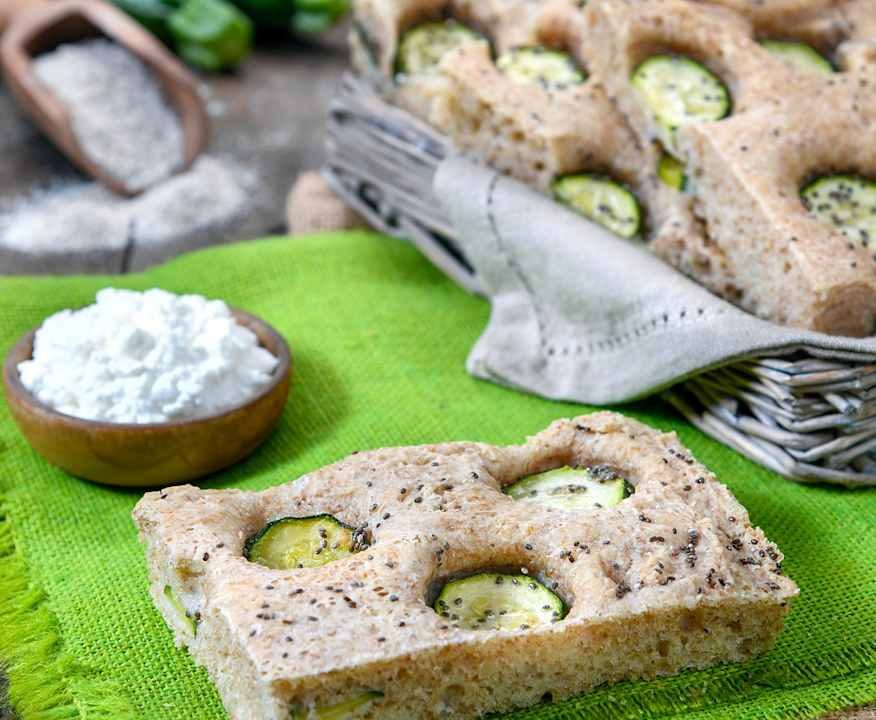 Focaccia integrale ai fiocchi di latte e zucchine