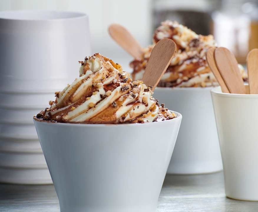 Frozen yogurt con cioccolato e granelle Low Fat
