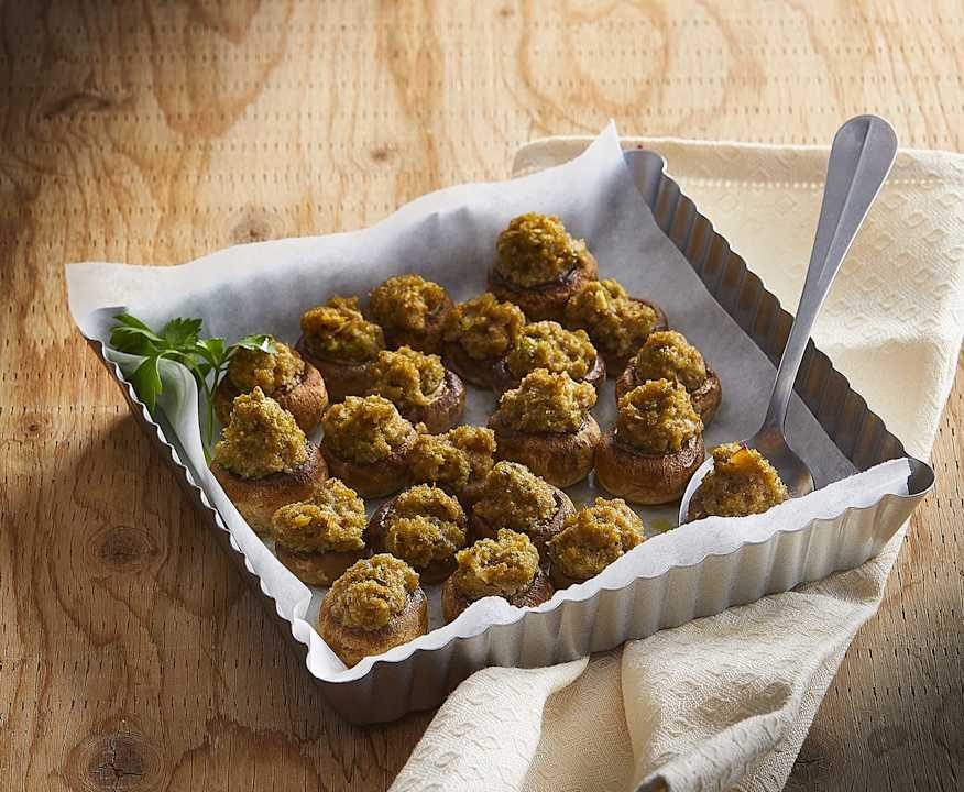 Funghi ripieni di salsiccia Low Carb