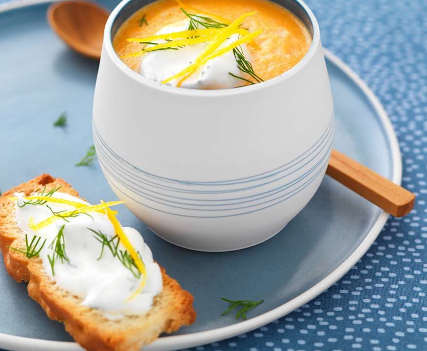 Gazpacho arancia e carote con chantilly all'aneto Protein
