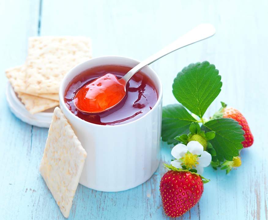 Gelatina di foglie di fragole Low Carb