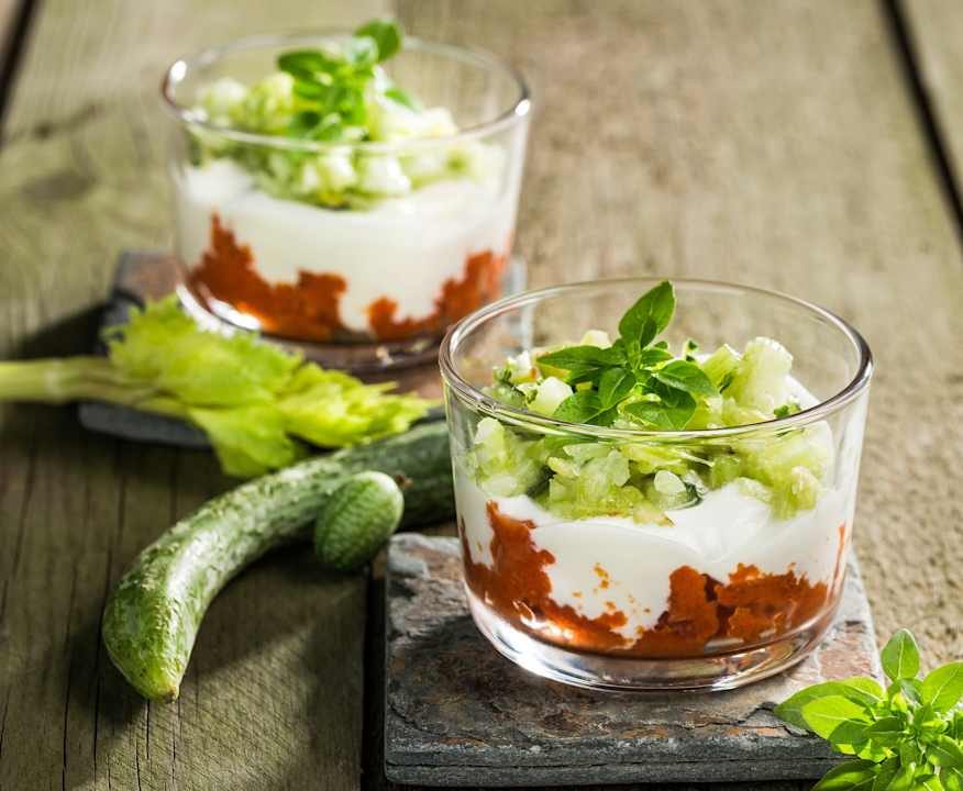 Granita ai pomodorini con yogurt, sedano e cetrioli Protein