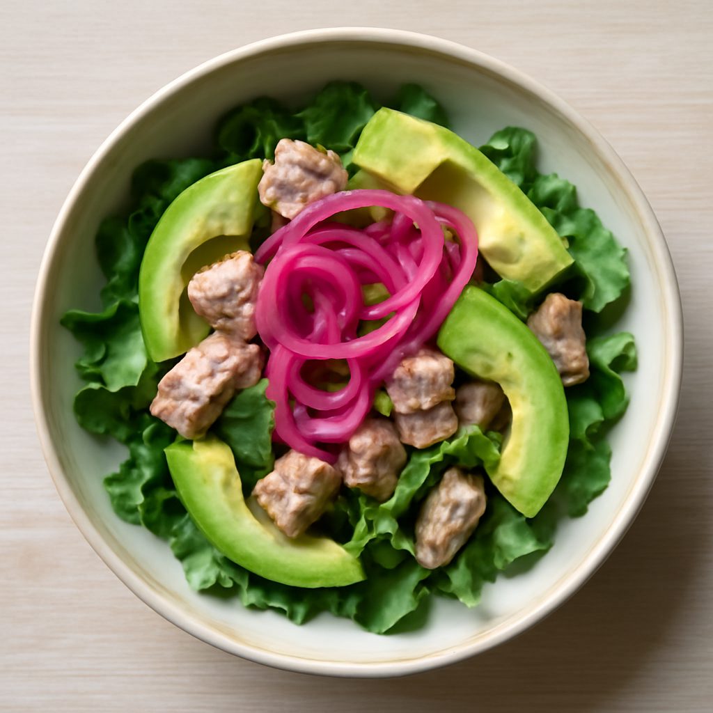 Insalata di tonno, avocado e cipolle fermentate Low-Carb Proteica