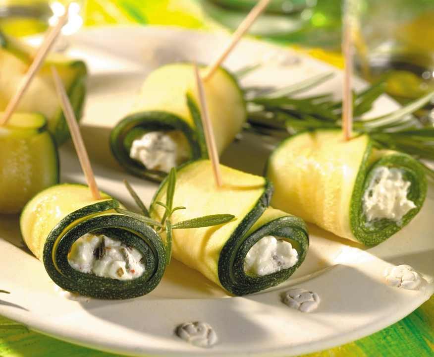 Involtini di zucchine ai fiocchi di latte Low Carb