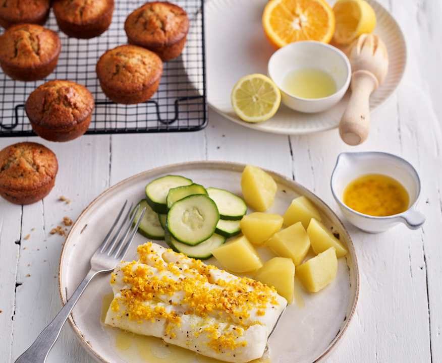 Menù: Merluzzo con patate e zucchine; burro agli agrumi e muffin al cioccolato Protein