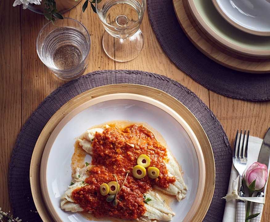 Merluzzo al vapore con salsa al pomodoro e olive Low Fat