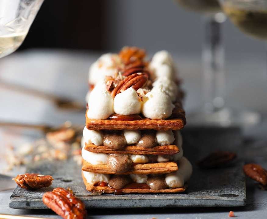 Millefoglie al caramello e pralina di noci pecan Low Fat