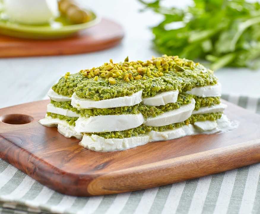 Millefoglie di mozzarella con pesto di sedano Low Fat