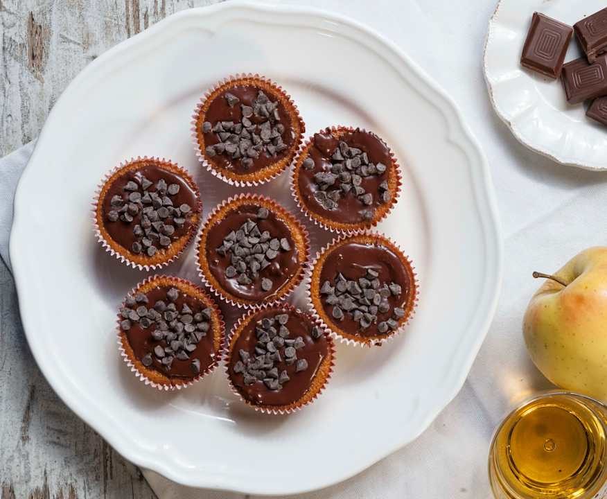 Muffin al Calvados, mele e cioccolato Protein