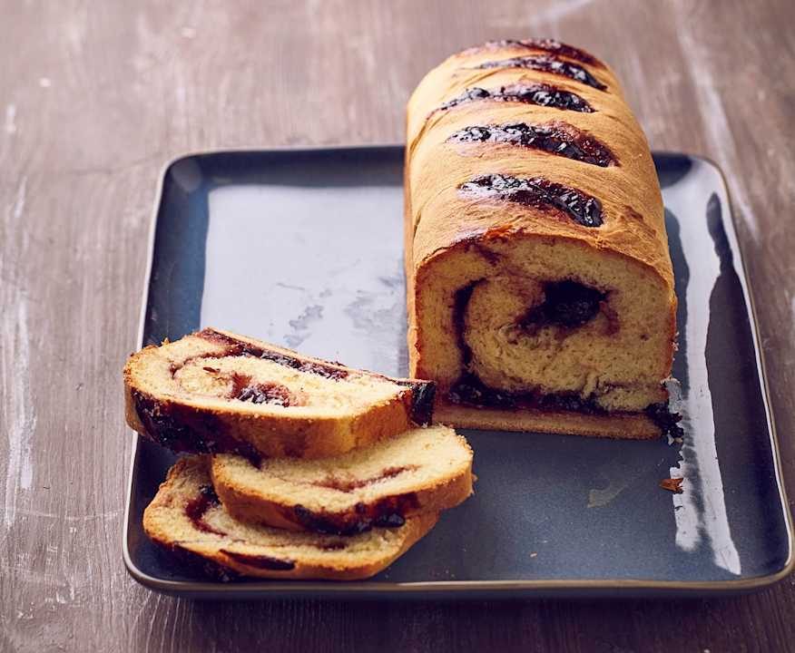 Pandolce variegato alla confettura Low Carb