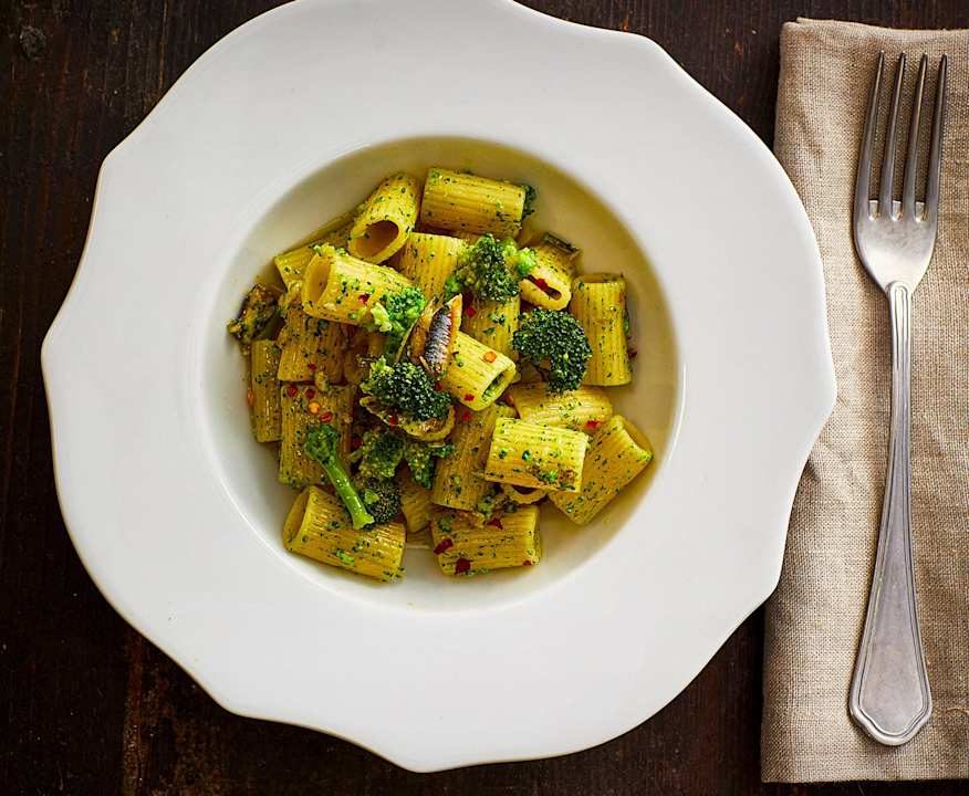 Pasta broccoli e acciughe