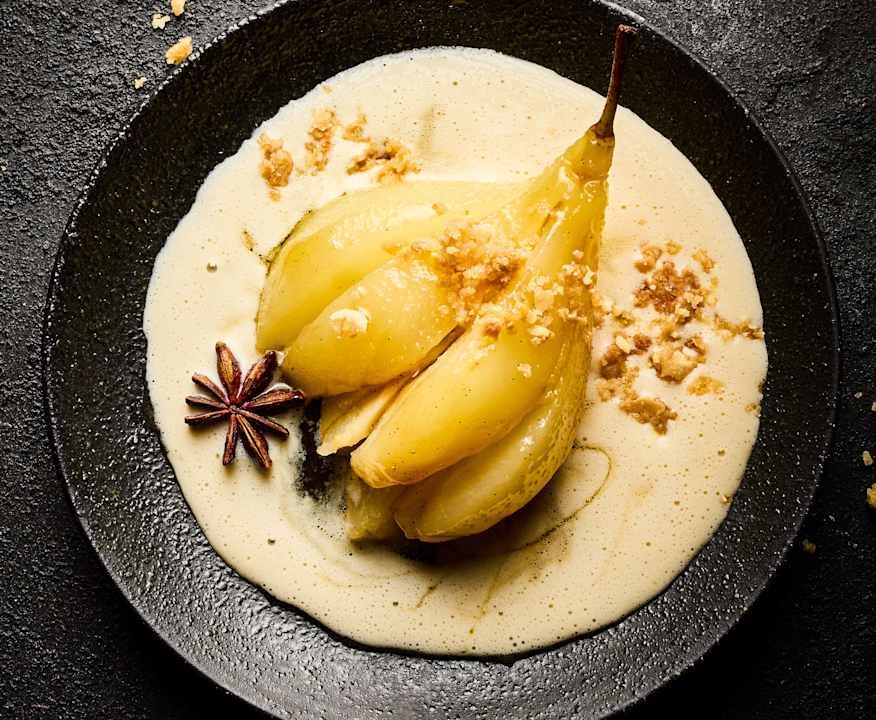 Pere su crema inglese con crumble di mandorle Low Fat