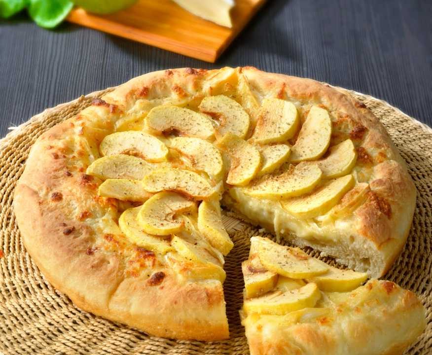 Pizza mele e brie Protein