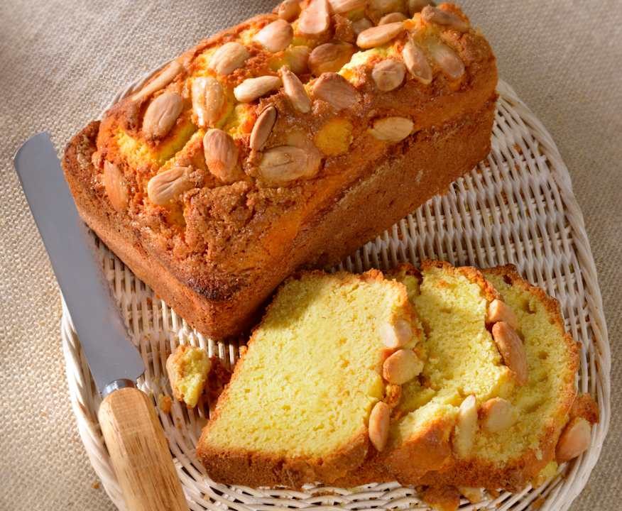 Plumcake alle mandorle Protein