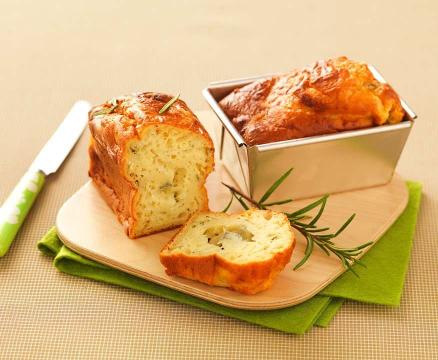 Plumcake salato con miele, rosmarino e Gorgonzola Low Carb