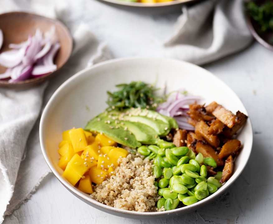 Poke di quinoa e seitan Low Fat