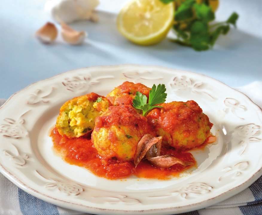 Polpette di merluzzo con salsa di pomodoro all'acciuga Low Carb