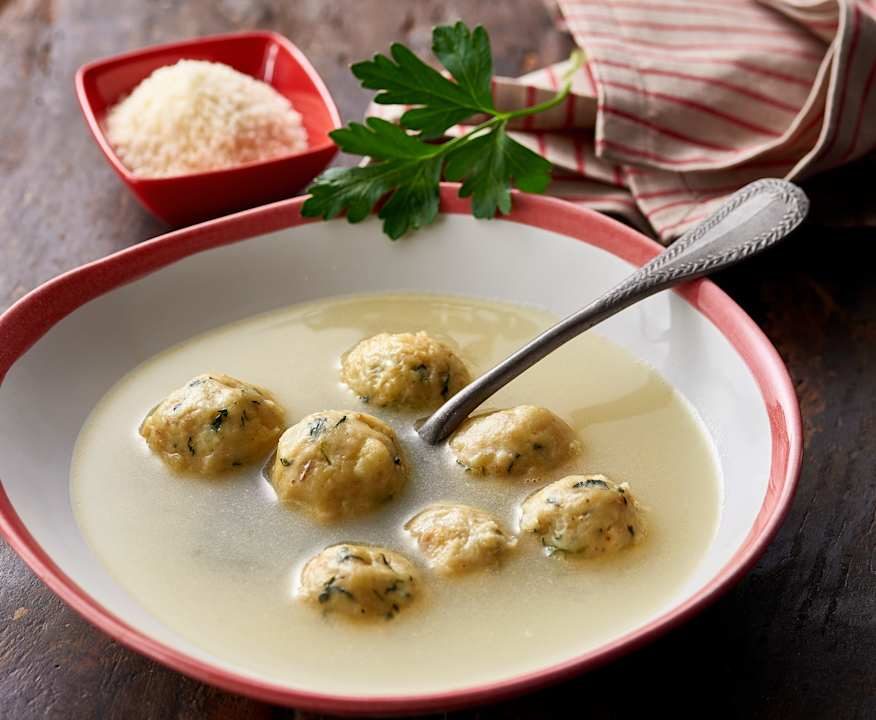 Polpette di pane con brodo di pollo Protein
