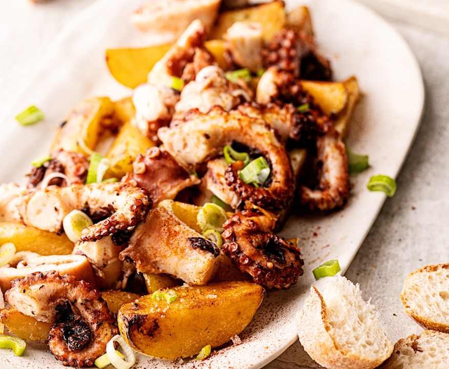 Polpo e patate a Cottura Lenta, grigliato Low Carb