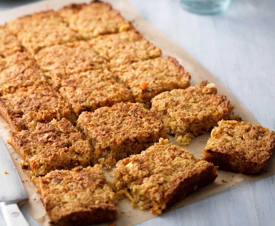 Quadrotti dolci di frutta, verdura e avena Protein