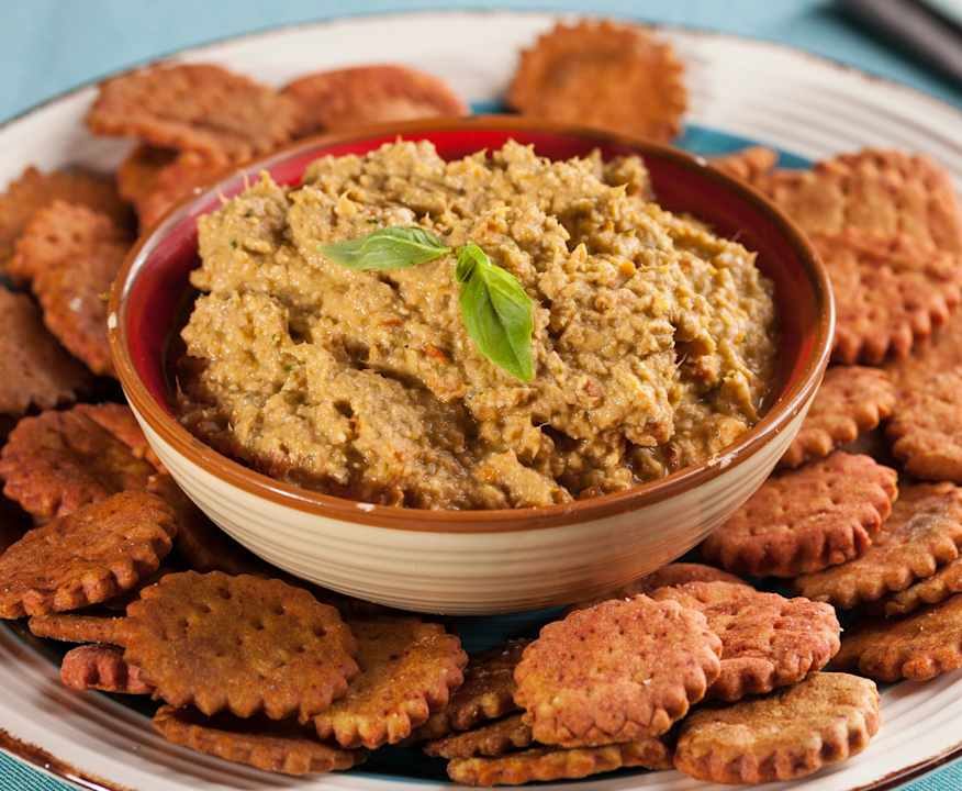 Salatini alla curcuma e salsa al tonno Protein