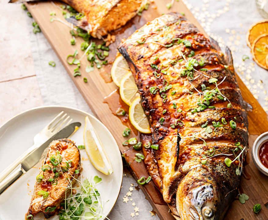 Salmone con miso e salsa gochujiang piccante Protein