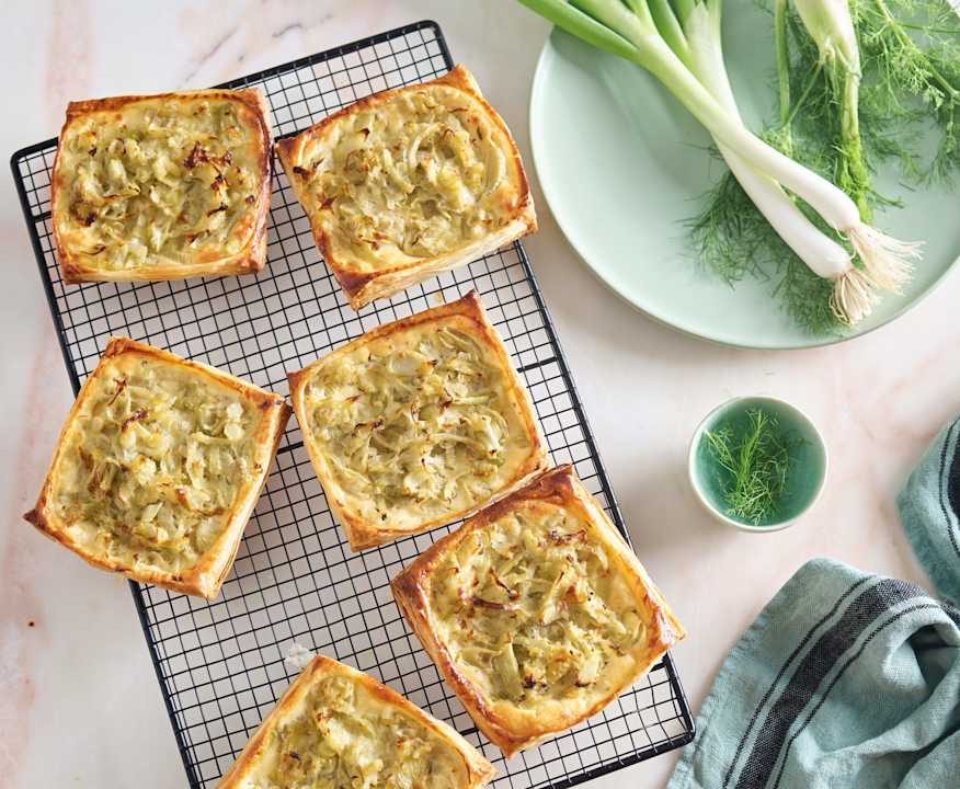 Sfogliatine di porri e finocchi al formaggio di capra Low Carb