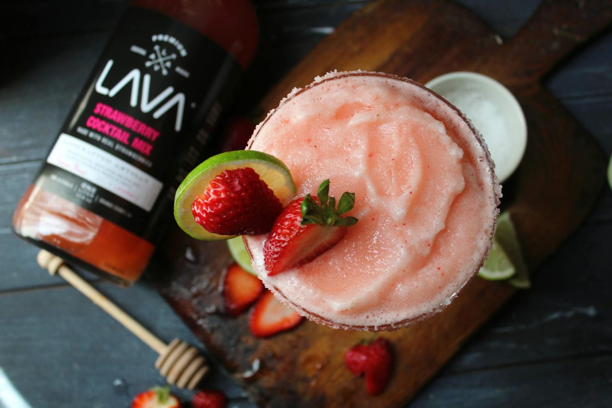 Il perfetto Daiquiri alle Fragole Fresche: La tua Guida al Paradiso Estivo Protein