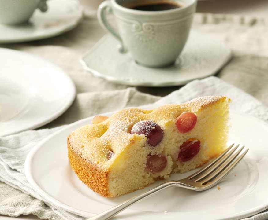 Torta all'uva rossa Protein