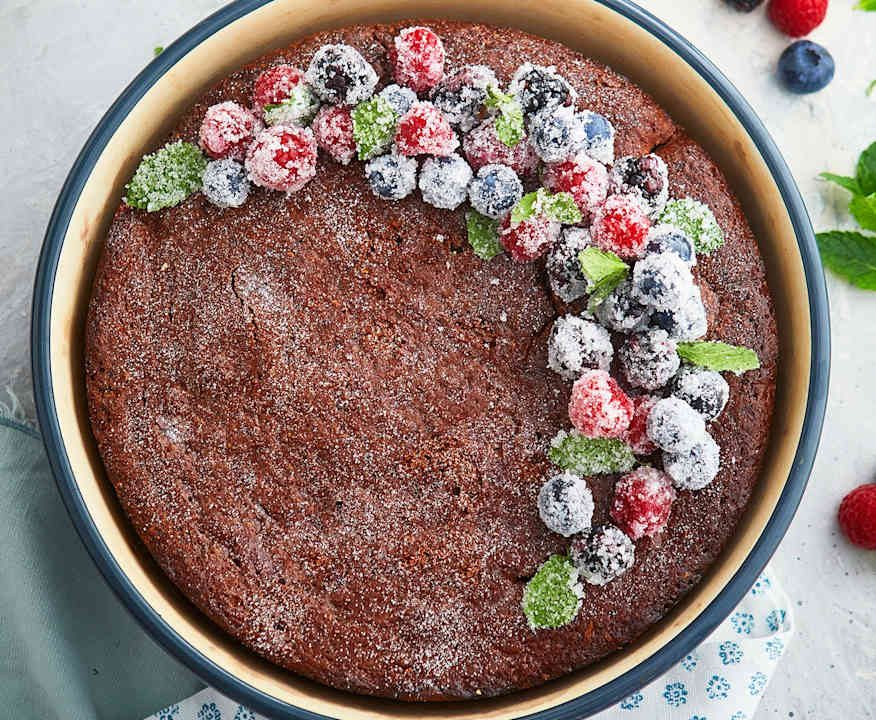Torta cioccolato e frutti di bosco con farina di riso Protein
