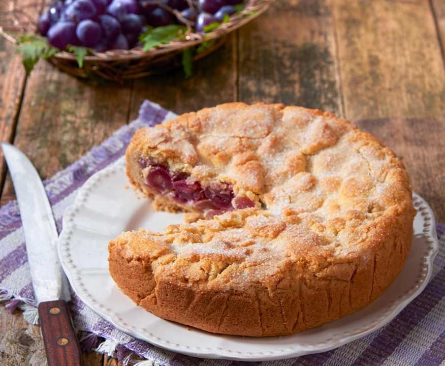 Torta con uva fragola Low Fat