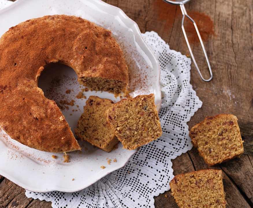 Torta d'avena e frutta secca al vapore Low Fat